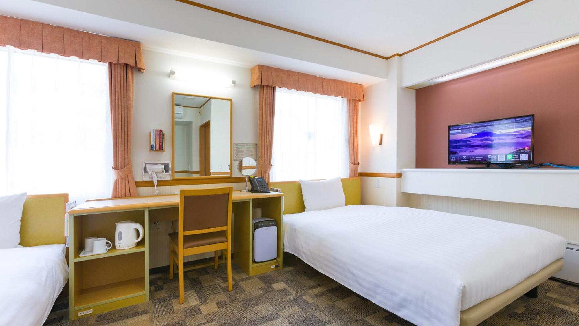 Toyoko Inn Atami Ekimae Room photo